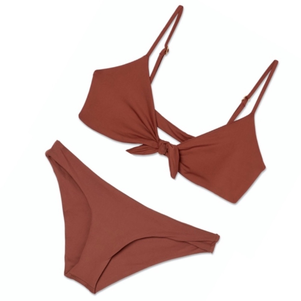 L*Space Flashback top in Tobacco Brown